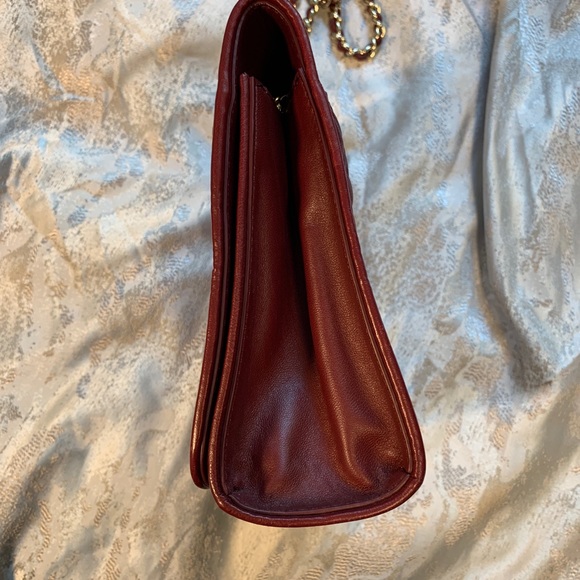 *SOLD* Tory Burch Fleming Crossbody in Dark Red - Picture 5 of 12